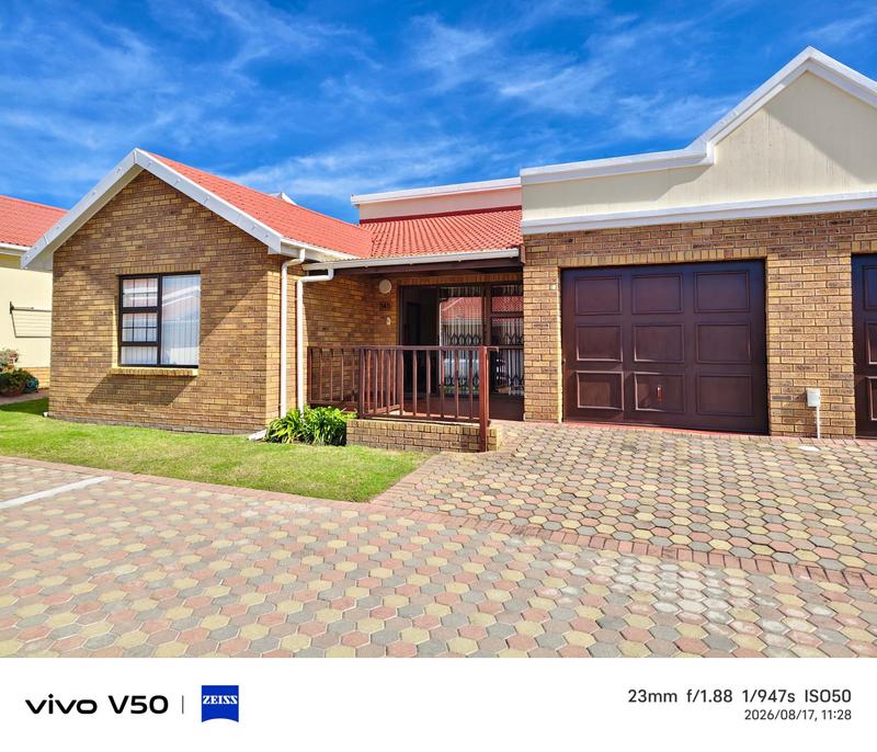 2 Bedroom Property for Sale in Fonteine Park Western Cape